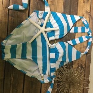 Size M xhiliration bikini